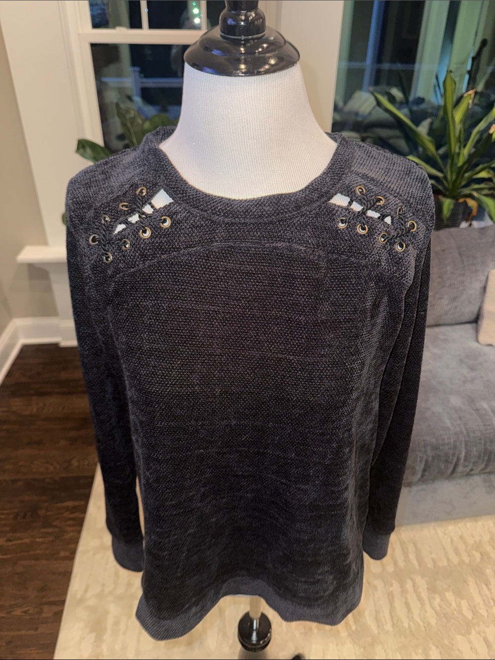 Knox Rose Crew Sweater with Lace-Up Shoulder Grommets S